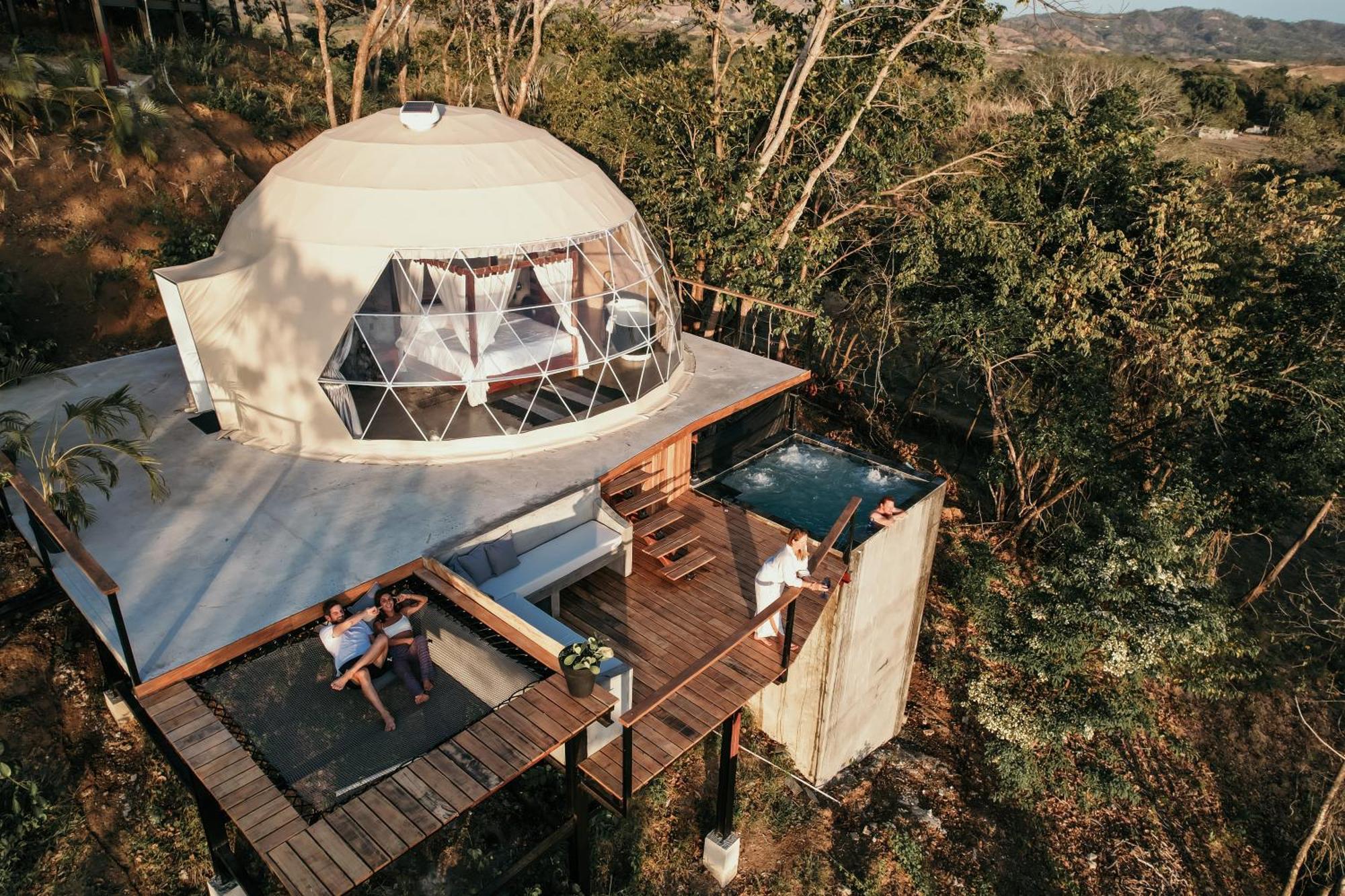 Hotel Alaya Yoga & Surf & Retreat